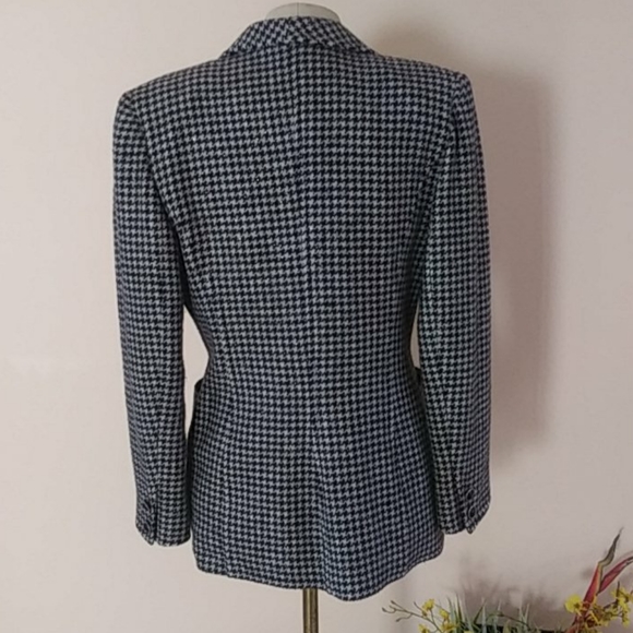 Ungaro Parallele Paris Jacket. - Picture 2 of 13